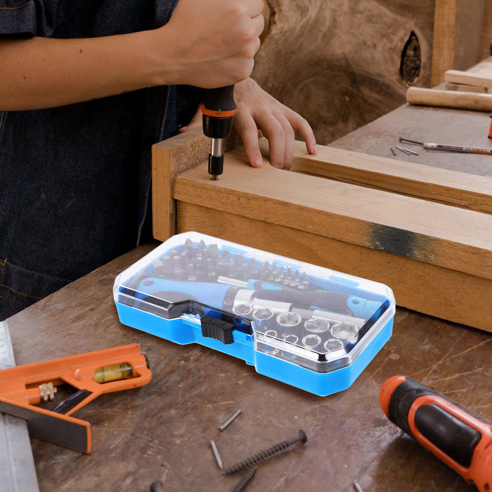 ชุดไขควงและลูกบล็อกแบบมีกลไกเฟ - Electronics Repair Garage บทวิจารณ์และราคา